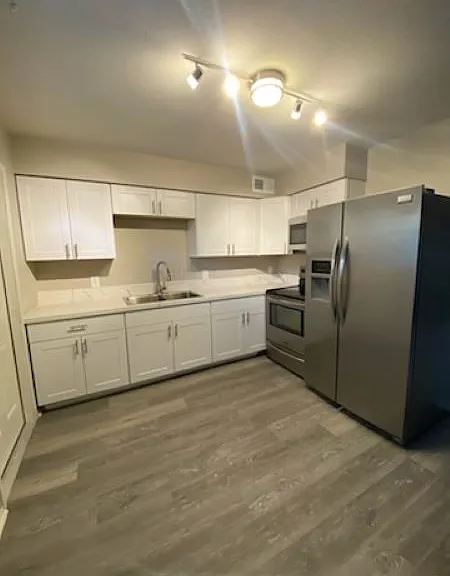 341 E Vogel Ave #2 — Photo 2