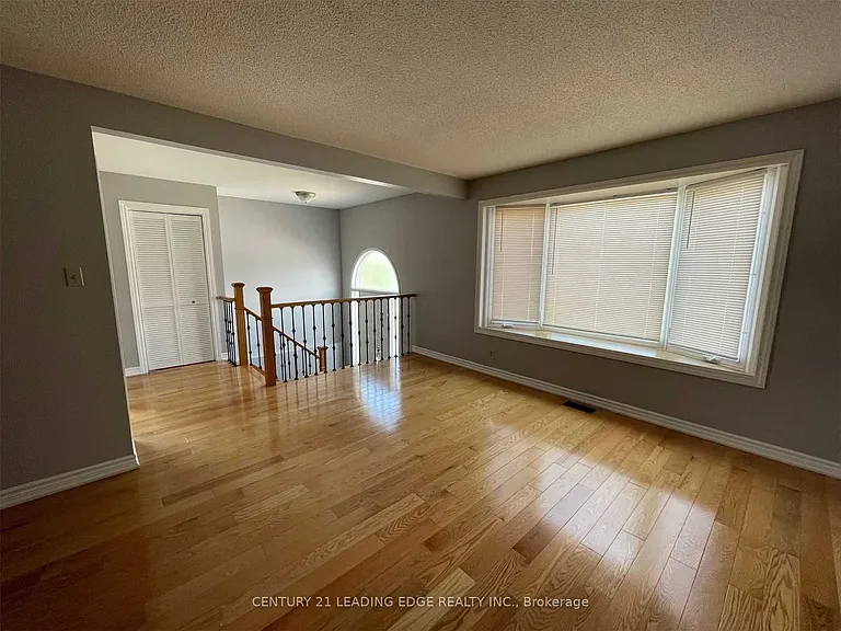 438 Colborne St — Photo 5