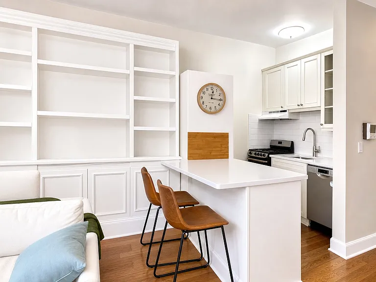 244 Beacon St #3C — Photo 6