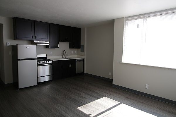 1st image of 1671 N Prospect Ave APT 509