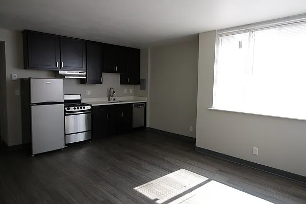 1671 N. Prospect Ave.