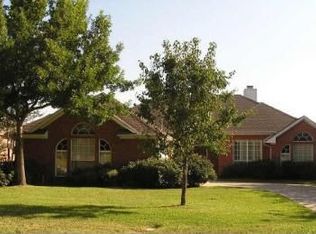 708 Smokerise Cir, Denton, TX 76205