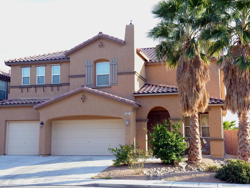 Beautiful Upgraded 5 Br 4 Ba Home