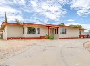 57404 Warren Way, Yucca Valley, CA 92284