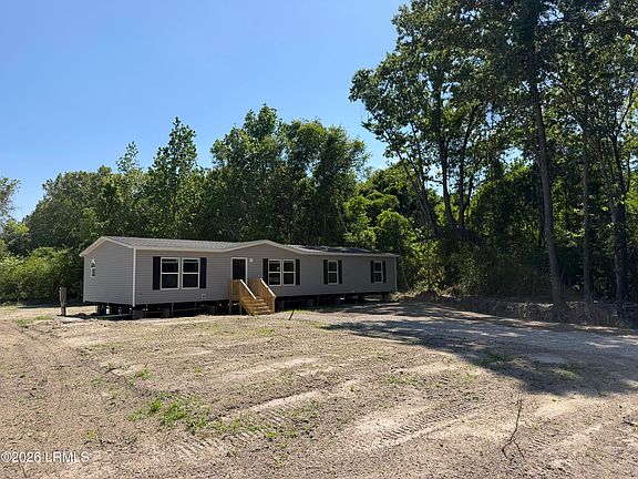 2nd image of 75 Seabrook Center Rd
