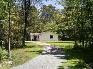 526 Scribner Rd, Corfu, NY 14036