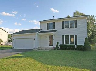 43 Dolman Dr, Gates, NY 14624