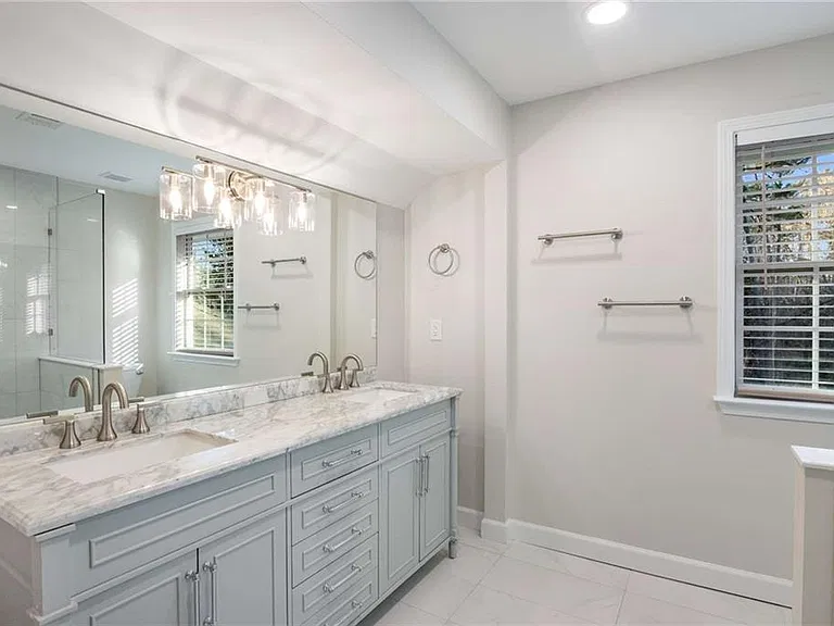 3412 Belleford Ct NE — Photo 35