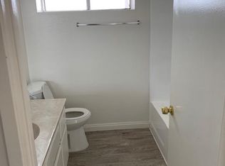 1349 E 9th St APT 9, Upland, CA 91786