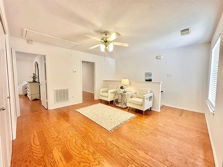 8223 Golf Green Cir — Photo 22