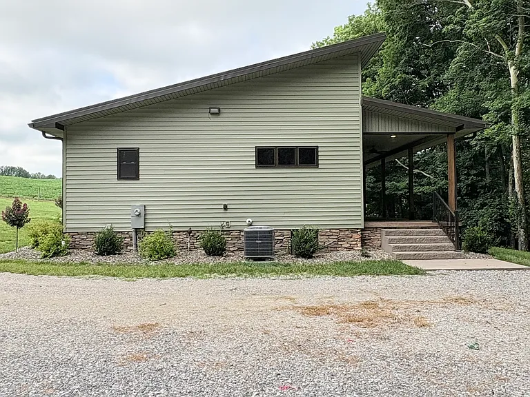925 Clifton Church Rd — Photo 27
