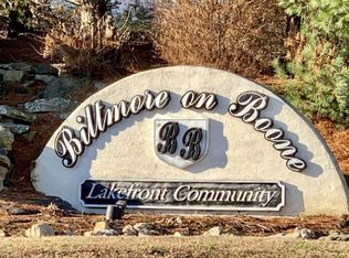 1044 Biltmore Pl, Piney Flats, TN 37686