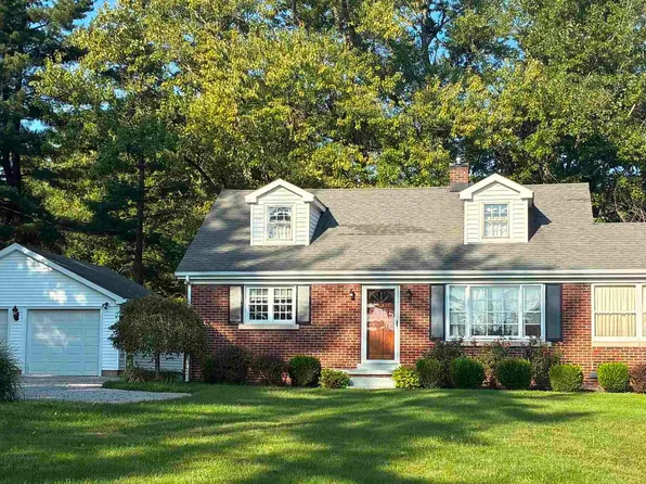 3210 Mesker Park Dr, Evansville, IN 47720