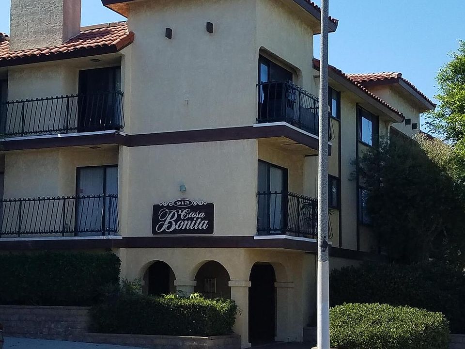 Exterior complex from 11th St.