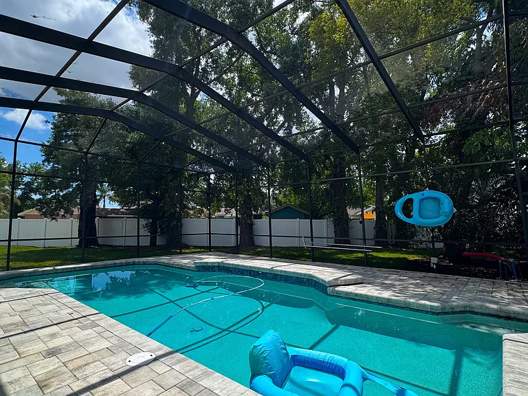 W Amelia Ave — Photo 10