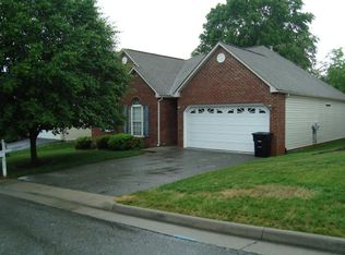 7514 New Barrens Ct, Roanoke, VA 24019