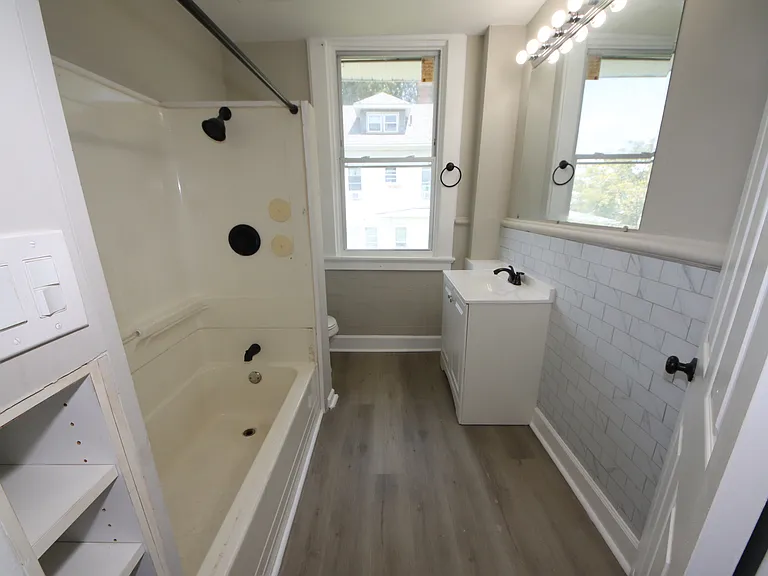 3309 Elgin Ave — Photo 29