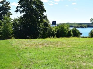 207 Perkins St, Castine, ME 04421