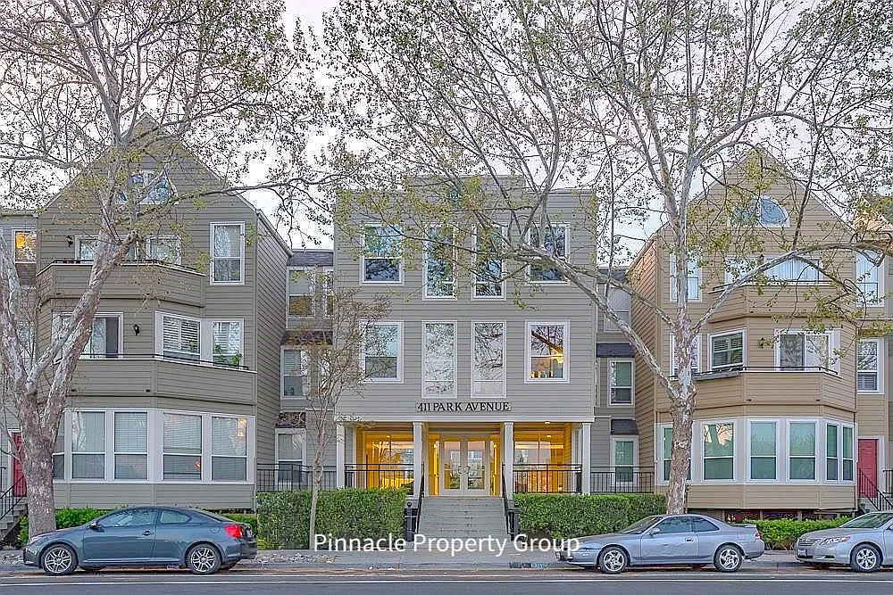 411 Park Ave Unit 104 photo 1