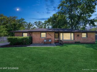 26811 S Linden Ln, Crete, IL 60417