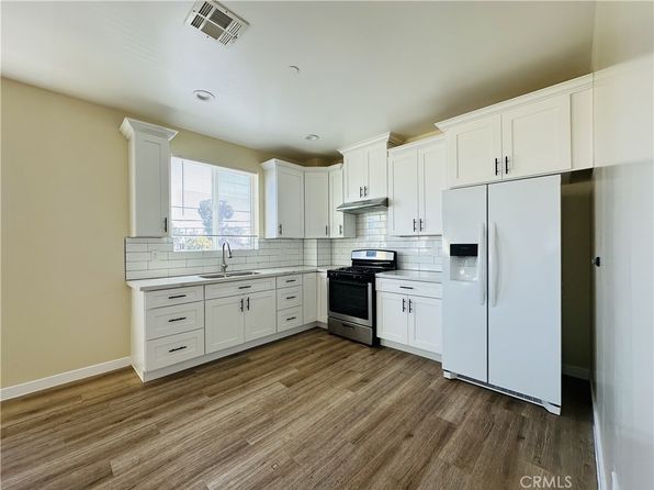 1002 E 33rd St #3