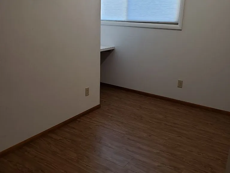 4851 SW Hoffman Ave — Photo 4
