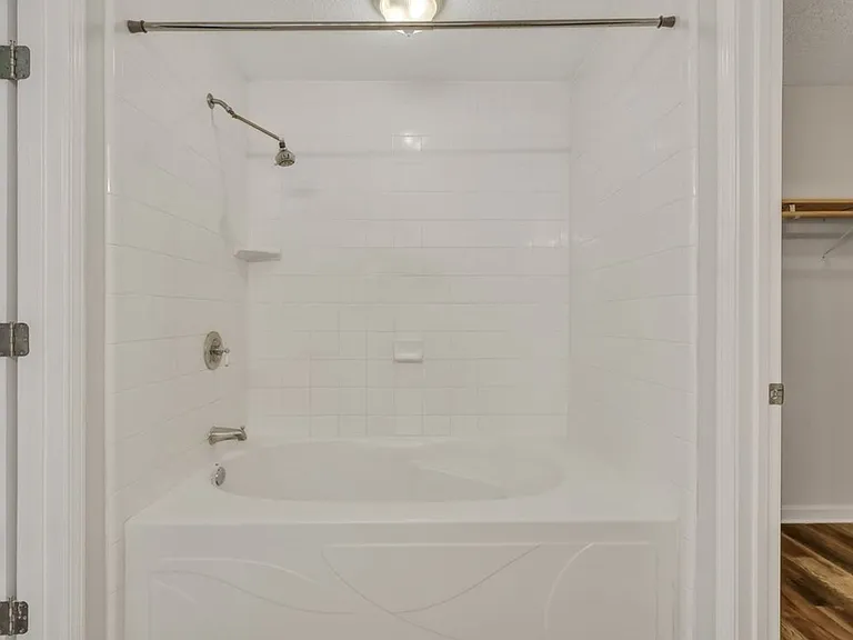 4618 Empire Rd — Photo 19