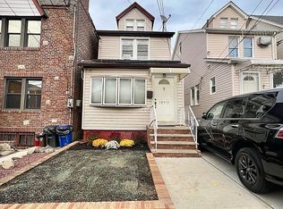 10513 86th St, Ozone Park, NY 11417