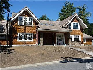 4th image of 4051 E Cresthaven Dr