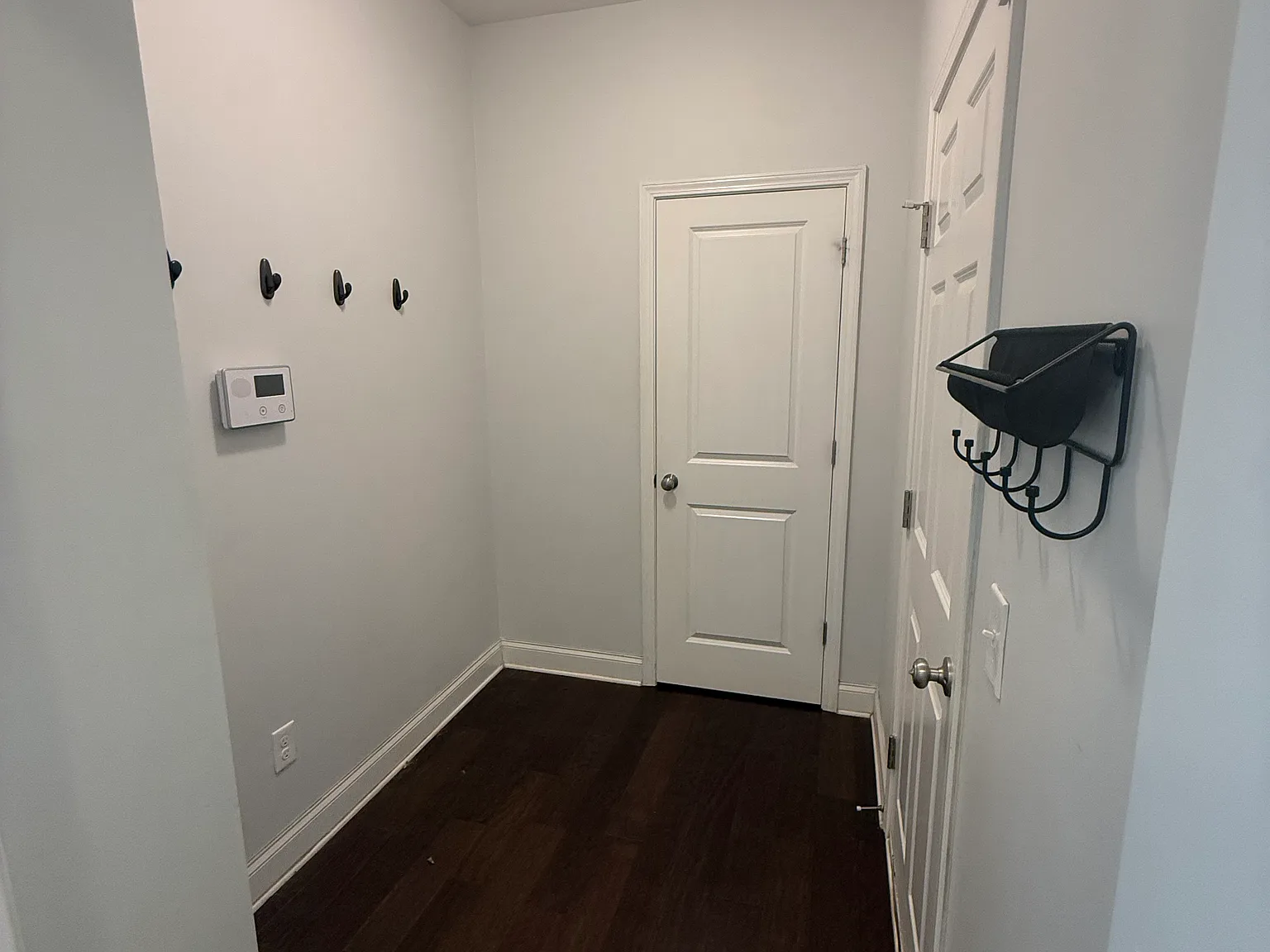 4 bed, 2.5 bath, 2630 sqft, $2,800 — Photo 4