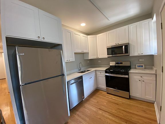 2nd image of 1745 W Wallen Ave #1
