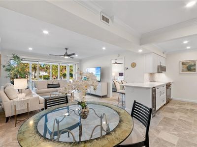 536 12th AVE S #536, Naples, FL, 34102