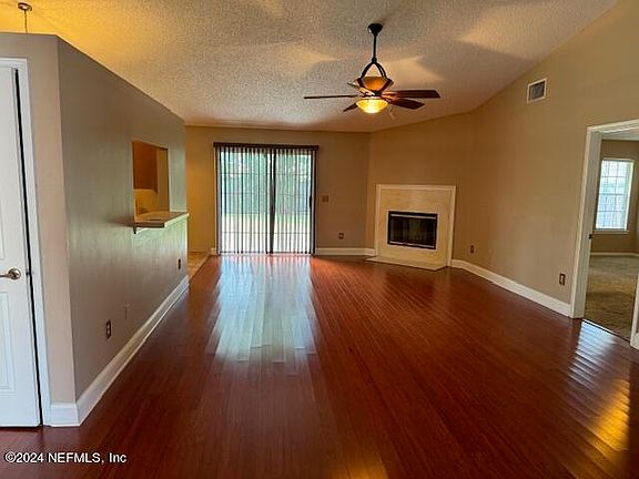 3rd image of 7057 N SWAMP FLOWER Drive