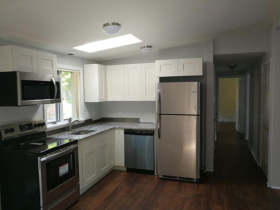 kitchen/living room_3