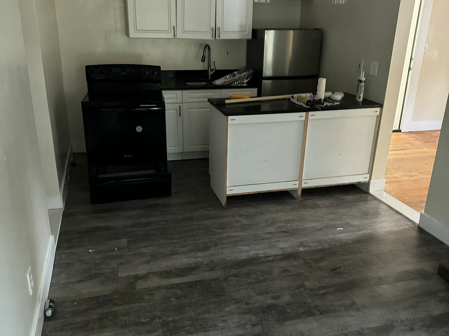 32 Starr Ave — Photo 1