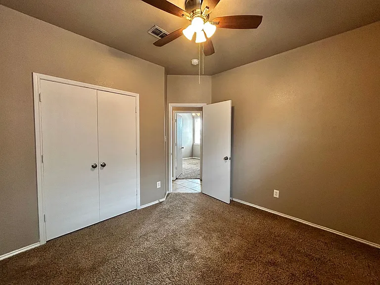 8640 Rainy Lake Dr — Photo 21