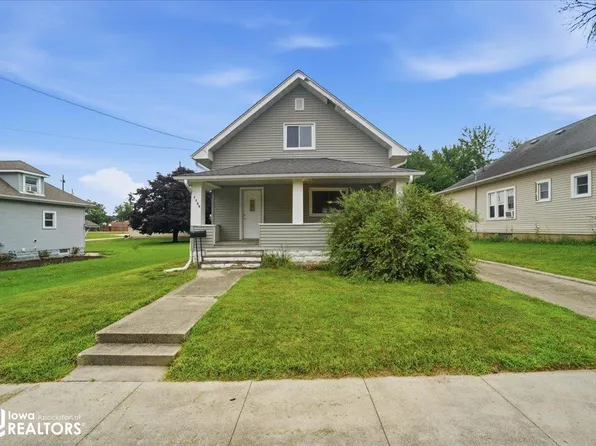 1709 15th St, Eldora, IA 50627