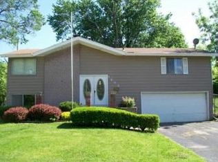1905 S 21st Ct, Kansas City, KS 66106