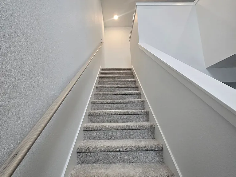 2700 Wonderland Way — Photo 22