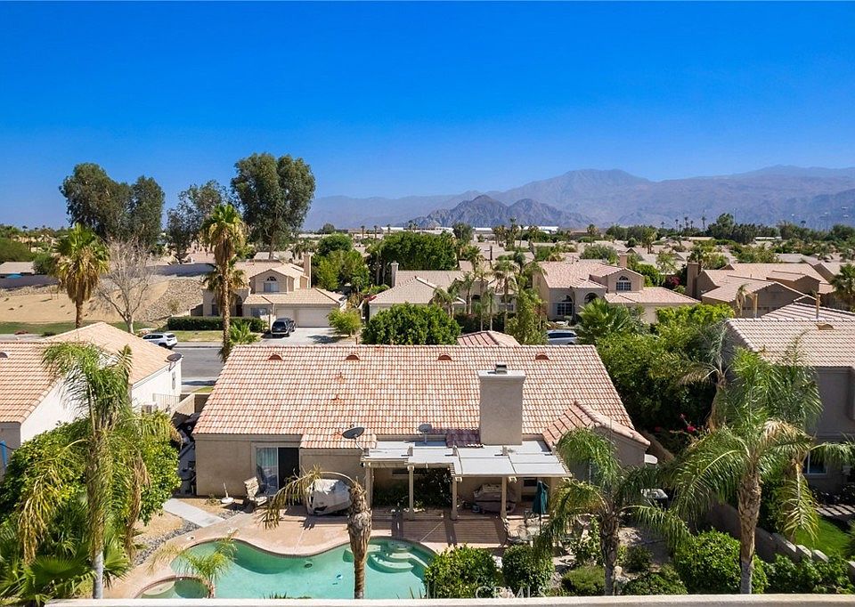 1st image of 79360 Desert Stream Dr