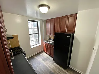 Rented by Candid Listings LLC