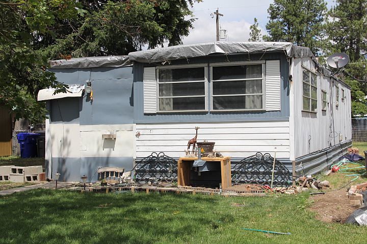 1st image of 6609 E 8th Ave