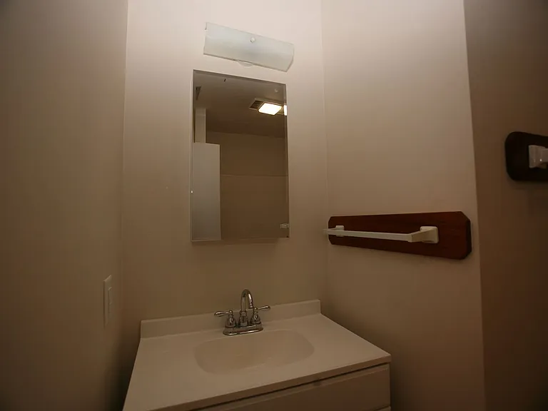 21804 Marlin Ave — Photo 9