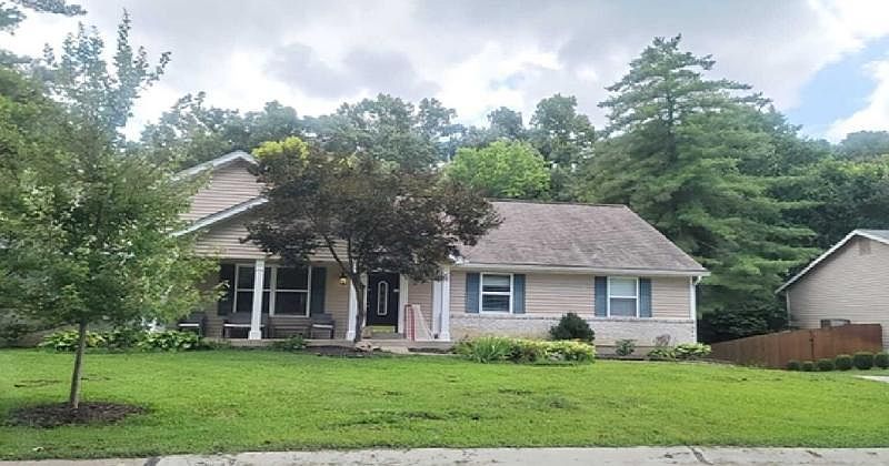 1st image of 240 Copperwood Trl
