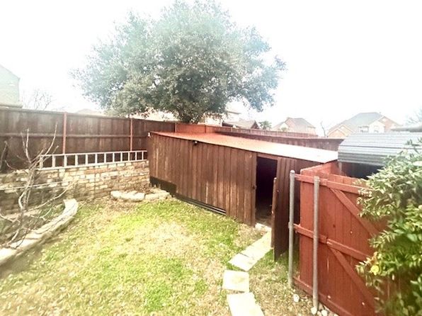 4345 Rubery Dr, Carrollton, TX 75010