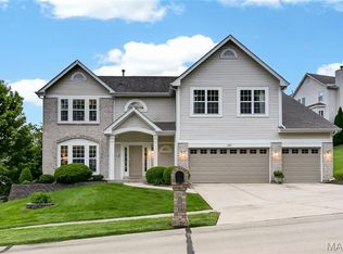 650 Palisades View Dr, Eureka, MO 63025