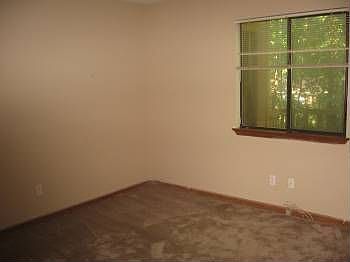2nd image of 1826 Falconcrest Dr