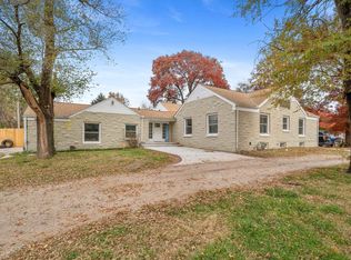 3722 E Elmwood Dr, Wichita, KS 67218