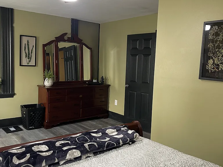 363 Groves Ct #2 — Photo 10
