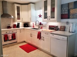 1141 Mary Jane Ln, Dunedin, FL 34698